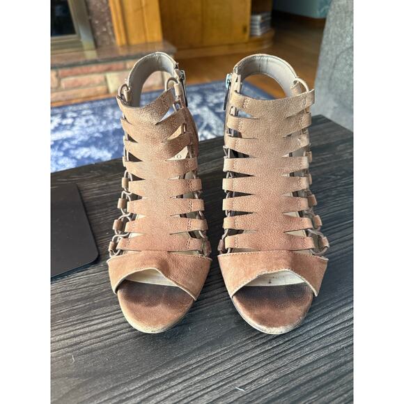 Vince Camuto Eliaz Gladiator Dress Sandal Sz. 7.5 - Picture 1 of 6